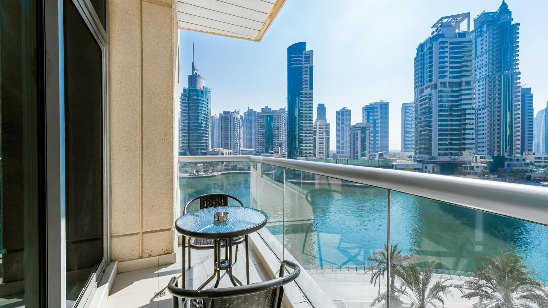 Chic 1Br Marina View Retreat